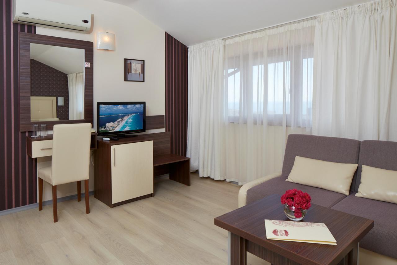 Relax Holiday Complex & Spa Sunny Beach Exterior photo