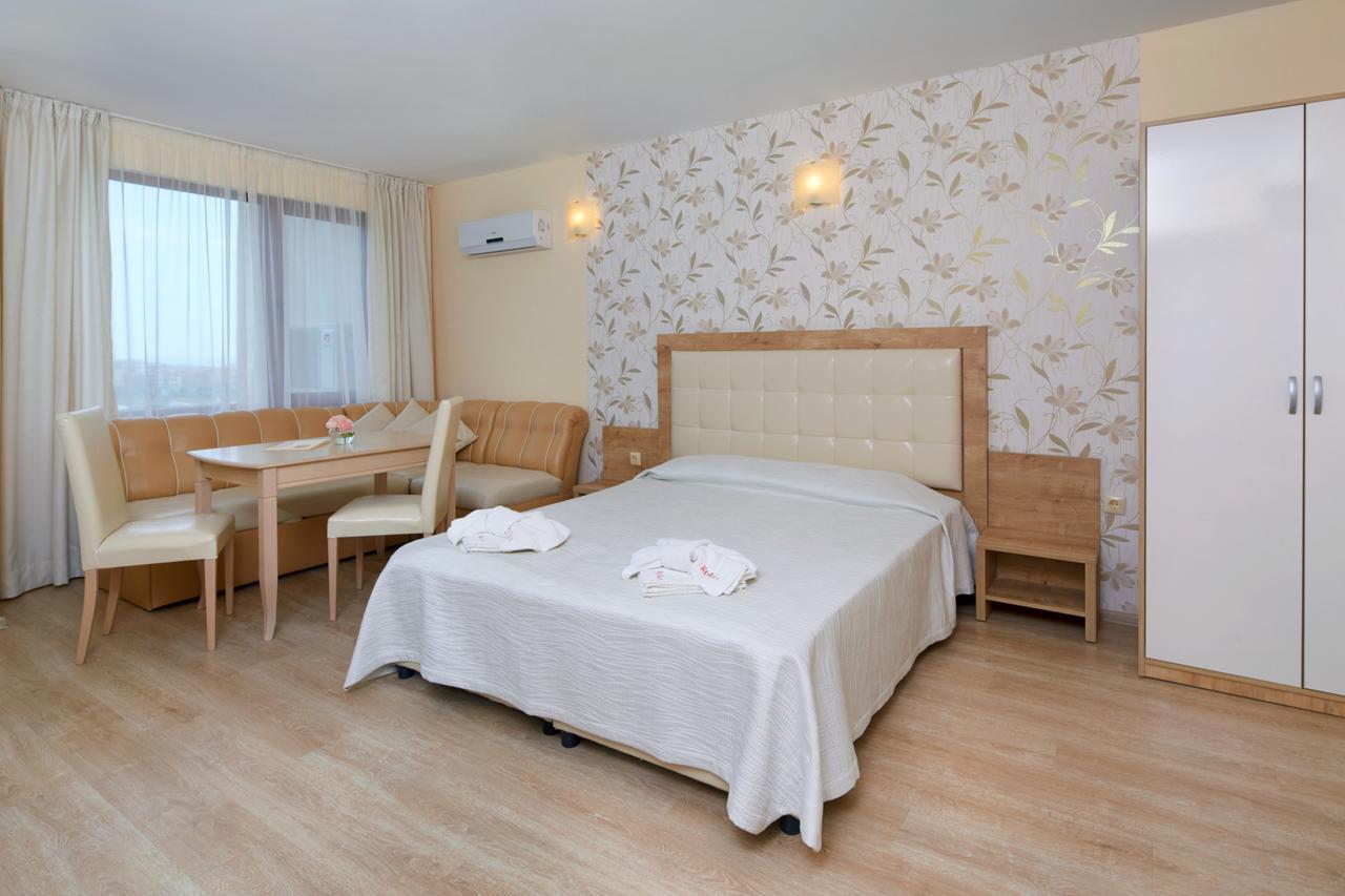 Relax Holiday Complex & Spa Sunny Beach Exterior photo