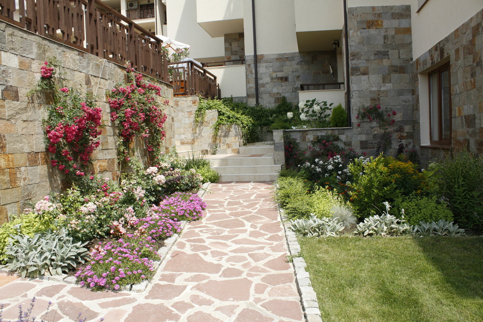 Relax Holiday Complex & Spa Sunny Beach Exterior photo